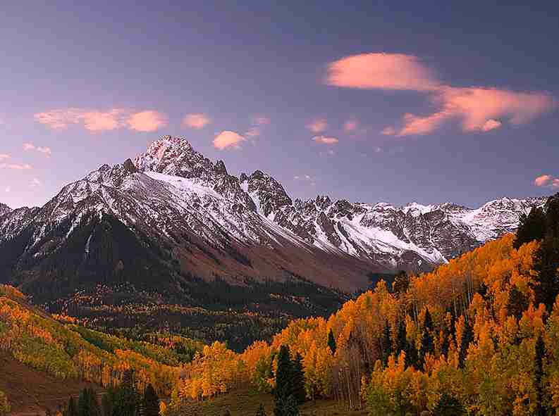 黑龙江艺术职业学院校花晋云溪